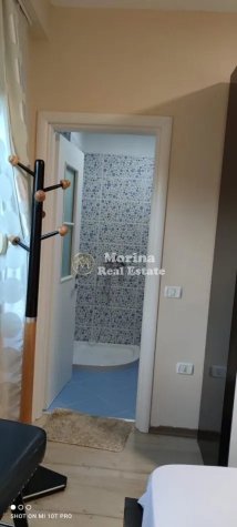 Tirane, jepet me qera apartament 2+1 Kati 2, 100 m² 700 € (Liqeni i Thate)