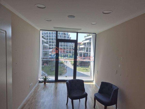 super-oferte-ambjent-biznesi-me-qera-te-lake-view-2.jpeg