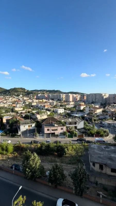 Tirane, shitet apartament 1+1+Ballkon Kati 5, 72 m² 110.000 € (GRAND GALLERY)