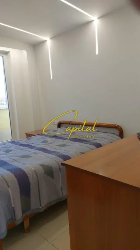 Tirane, jepet me qera apartament 1+1 Kati 9, 75 m² 600 € (ISH STACIONI TRENIT)