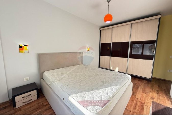 Tirane, shitet apartament 2+1+Aneks+Ballkon Kati 4, 98 m² 189.000 € (kompleksi magnet)