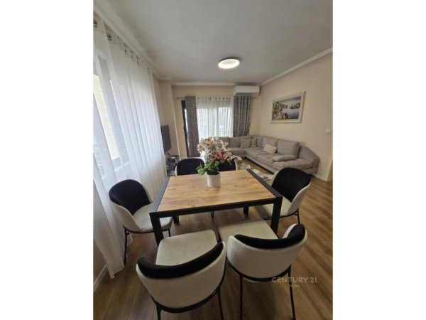 Tirane, shes apartament 2+1 Kati 5, 96 m² 165.000 € (Astir)
