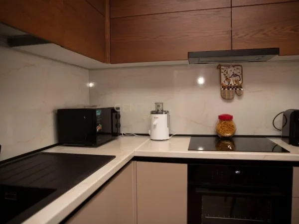 Durres, jepet me qera apartament 1+1 Kati 8, 64 m² 550 €