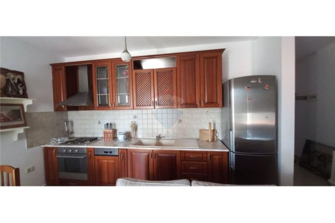 Tirane, shes apartament 1+1+Aneks+Ballkon Kati 4, 65 m² 143.500 € (Drejtoria e Higjenes)