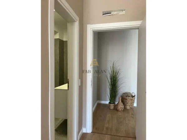 Durres, shitet apartament 3+1+2 Kati 2, 173 m² 229.000 € (Vollga)