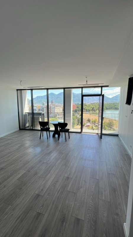 Qera Apartament 2+1+2 te Kompleksi Lake View, Tirana - 150.000L | 125 m²