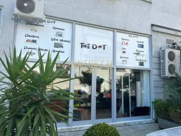 Tirane, shitet ambjent biznesi Kati 0, 50 m² 114.000 € (Oxhaku)