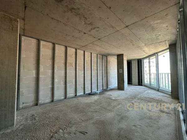 Tirane, shitet apartament 1+1 Kati 8, 119 m² 535.000 € (Sheshi Skenderbej)