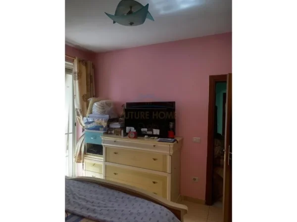 Durres, shitet apartament 2+1+Aneks+Ballkon Kati 1, 79 m² 113.000 € (Golem)