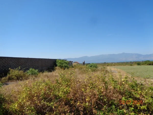 Malesi e Madhe, Shitet Truall me sip 12,823 m2 + Ndertese 2,117 m2, Cmimi fillestar 25,840,000 Leke