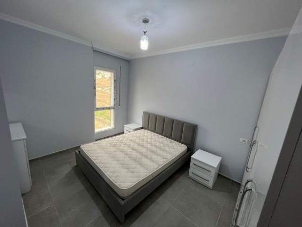 Tirane, jepet me qera apartament 1+1+BLK Kati 3, 60 m² 300 Euro (perballe kompleksit Mangalem)