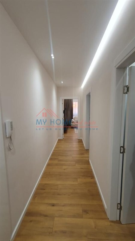 Tirane, jepet me qera apartament 2+1+BLK Kati 6, 102 m² 850 Euro (rruga e dibres)