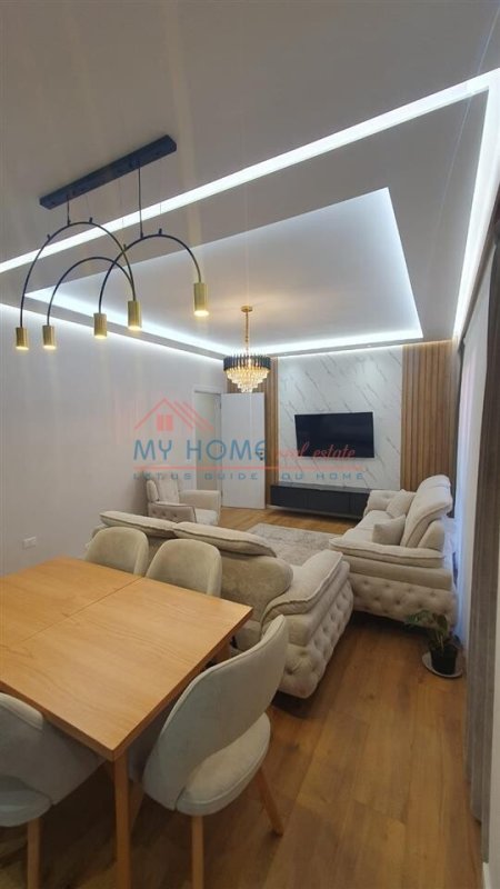Tirane, jepet me qera apartament 2+1+BLK Kati 6, 102 m² 850 Euro (rruga e dibres)