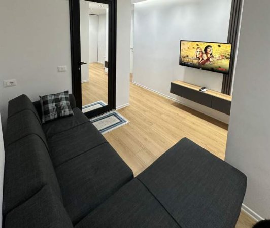 Tirane, jap me qera garsonier 1+1 Kati 3, 39 m² 50 Euro (Kajo Karafili)