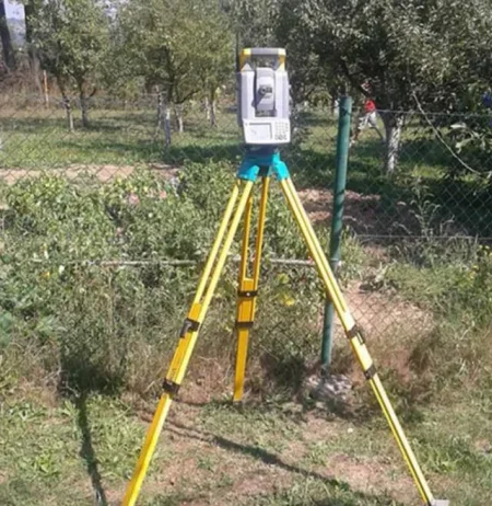 Tirane, - SHERBIME TOPOGRAFIKE