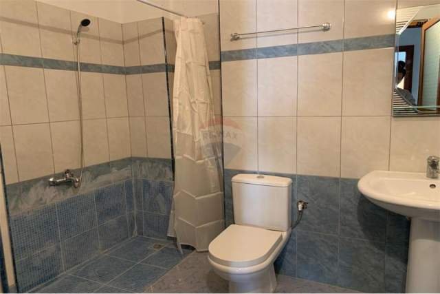 Sarande, shitet apartament 2+1+BLK Kati 5, 100 m² 120.000 Euro (Sarande, Rruga "Mitat Hoxha", 30m nga deti)