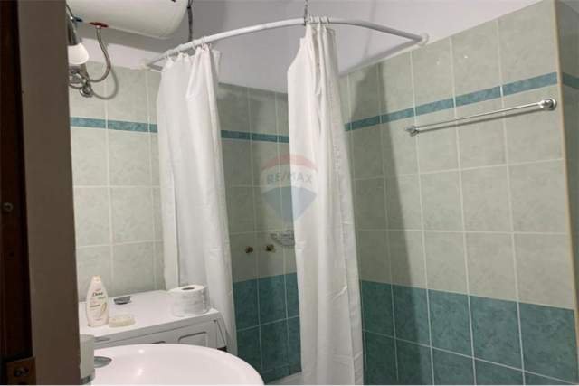 Sarande, shitet apartament 2+1+BLK Kati 5, 100 m² 120.000 Euro (Sarande, Rruga "Mitat Hoxha", 30m nga deti)