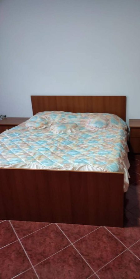 Tirane, jepet me qera Vile 1+1 Kati 1, 60 m² 26.000 Leke (Mbrapa Well, Astir)