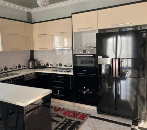 Tirane, jepet me qera apartament duplex 3+1+BLK Kati 3, 130 m² 500 Euro (vjoleta manushi)
