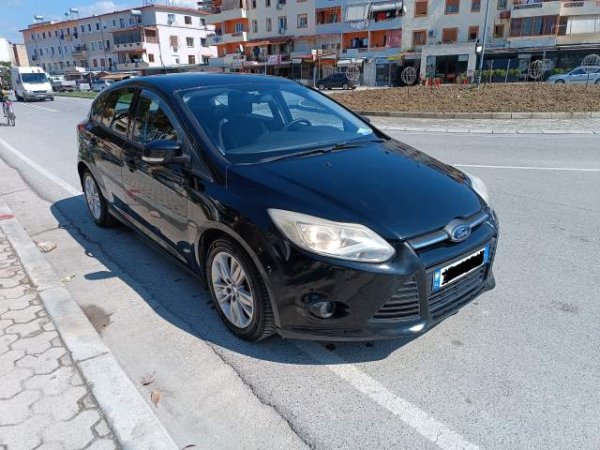 Tirane, shes makine Ford Focus Viti 2011, 5.700 Euro