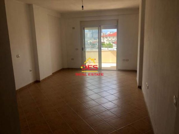 Vlore, shitet apartament 2+1+BLK Kati 3, 125 m² 100.000 Euro (Rruga Unaza,Vlore)