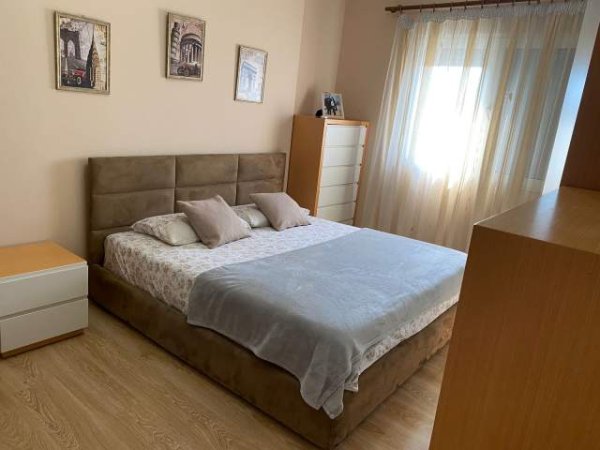 Tirane, shitet apartament 2+1+BLK Kati 4, 116 m² 135.000 Euro (studenti)