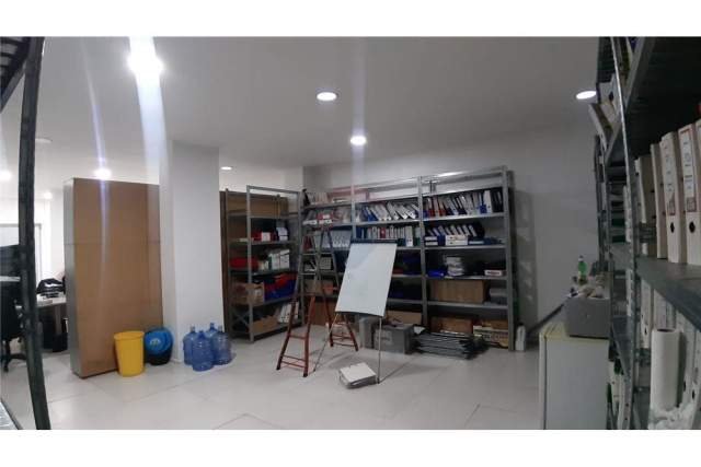 Tirane, jepet me qera ambjent biznesi Kati 0, 75 m² 550 Euro (kopshti zoologjik)