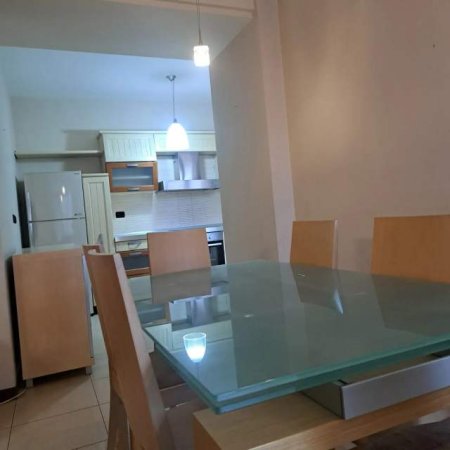 Tirane, jap me qera apartament 2+1+A+BLK Kati 4, 95 m² 650 Euro