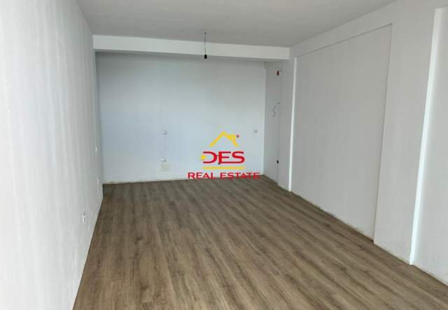 Vlore, ofert apartament 1+1+BLK Kati 2, 82 m² 2.200 Euro/m2 (Rruga Aleksander Moisiu)