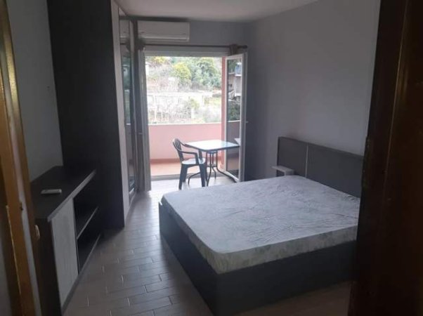 Tirane, jepet me qera garsonier 1+1 Kati 6, 40 m² 33.000 Leke