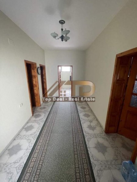 Tirane, shitet Vile 2 Katshe Kati 2, 853 m² 200.000 Euro (Kombinat)