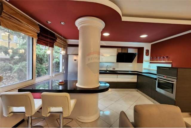 Tirane, jepet me qera apartament 2+1+A+BLK Kati 2, 117 m² 750  (Kompleksi Kolombo)