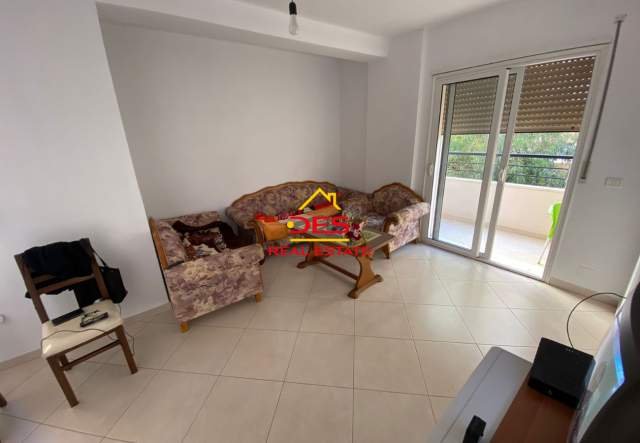 Shqiperi, shitet apartament 2+1+BLK Kati 2, 86 m² 76.000 Euro (Rruga Gjergj Arianiti)