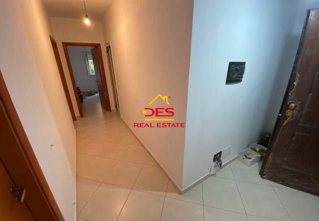 Shqiperi, shitet apartament 2+1+BLK Kati 2, 86 m² 76.000 Euro (Rruga Gjergj Arianiti)