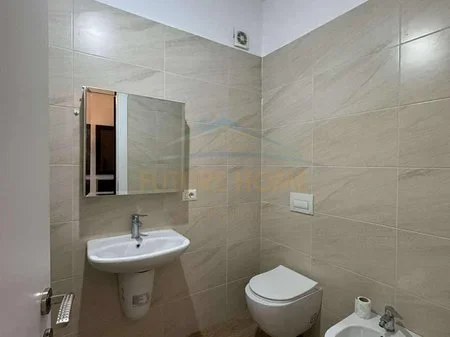 Tirane, shitet apartament 1+1 Kati 5, 11.000.000 € 