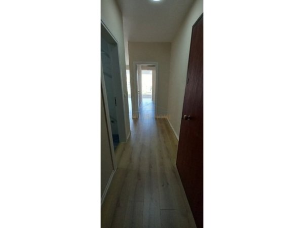 Tirane, jepet me qera zyre Kati 6, 85 m² 850 € 