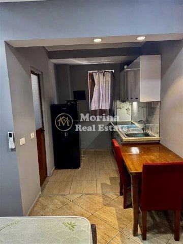 Tirane, jepet me qera apartament 1+1 Kati 1, 35 m² 300 € (Oxhaku)