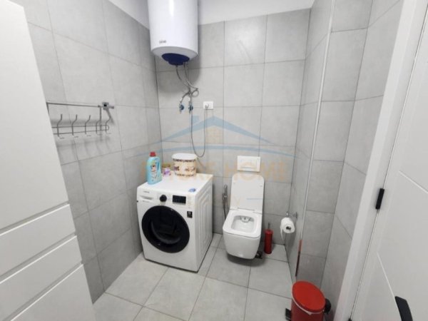 Durres, shitet apartament 1+1+Aneks+Ballkon Kati 3, 78 m² 110.040 € (Golem)