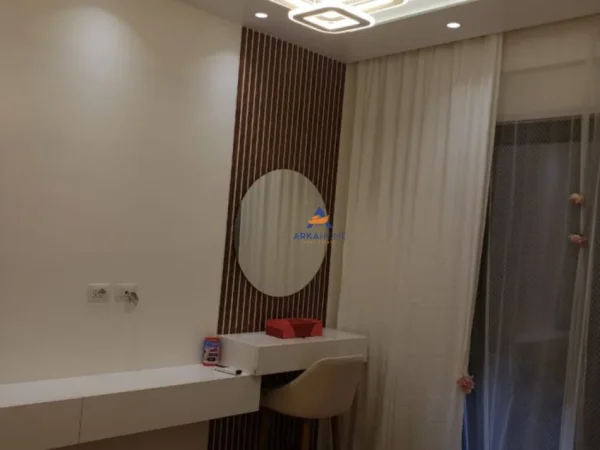 Tirane, shitet apartament 2+1+Ballkon Kati 1, 118 m² 260.000 € (KOMPLEKSI OAZIS ,UNAZA E RE)