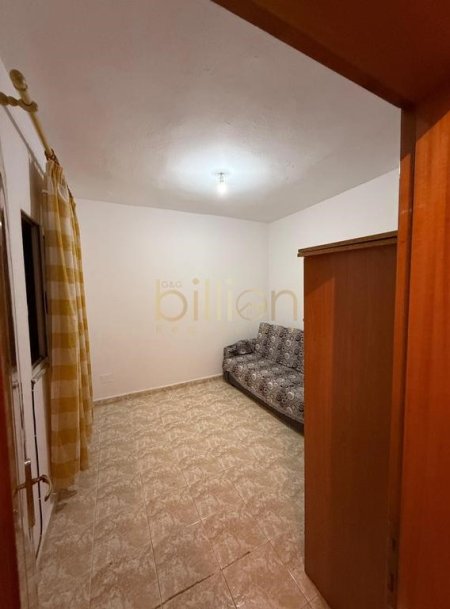 Tirane, shitet 3+1+Ballkon , 120 m² 258.000 € (Komuna Parisit)