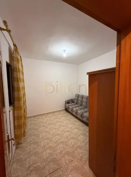 Tirane, shitet 3+1+Ballkon , 120 m² 248.000 € (Komuna Parisit)