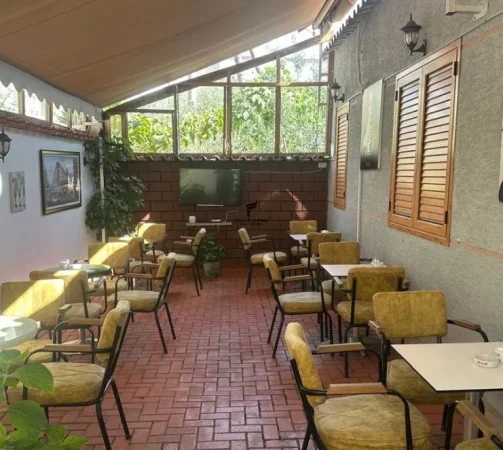 Tirane, jepet me qera ambjent biznesi Kati 0, 100 m² 1.500 € (DON BOSKO)