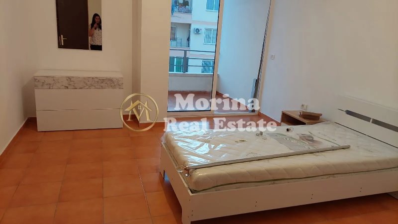 Tirane, jepet me qera apartament 2+1 Kati 8, 110 m² 450 € (Astir)