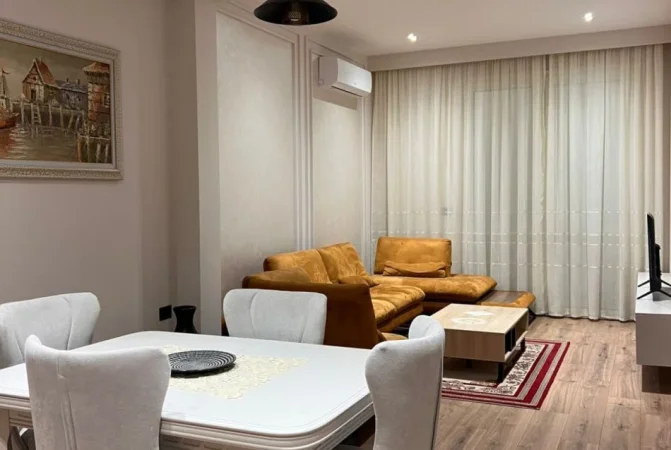 Tirane, jepet me qera Vile 1+1+Ballkon Kati 1, 80 m² 600 € 