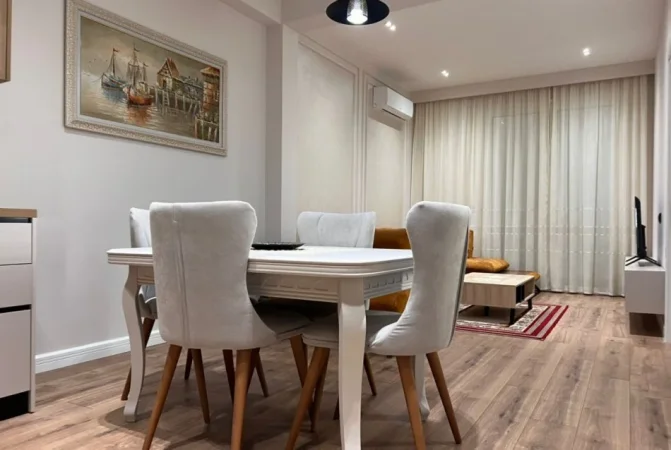 Tirane, jepet me qera Vile 1+1+Ballkon Kati 1, 80 m² 600 € 