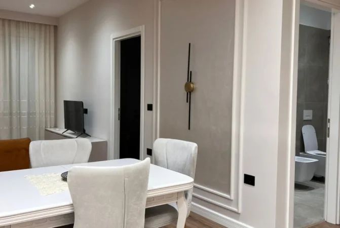 Tirane, jepet me qera Vile 1+1+Ballkon Kati 1, 80 m² 600 € 