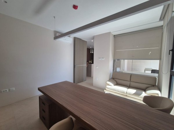 Tirane, jepet me qera ambjent biznesi Kati 2, 100 m² 1.500 € (MYSLYM SHYRI)