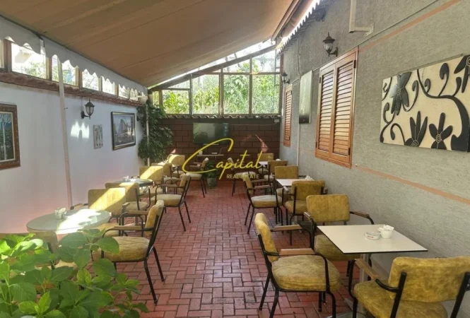 Tirane, jepet me qera ambjent biznesi Kati 0, 160 m² 1.500 € (DON BOSKO)