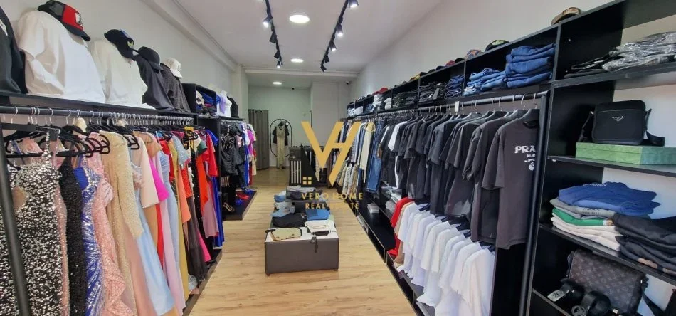 Tirane, shitet ambjent biznesi Kati 0, 50 m² 30.000 € (ASTIR)