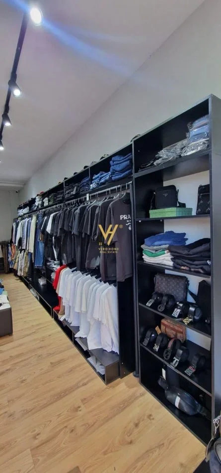 Tirane, shitet ambjent biznesi Kati 0, 50 m² 30.000 € (ASTIR)